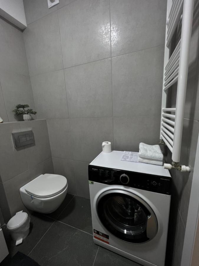 Hi-Tech Aparts キシナウ エクステリア 写真